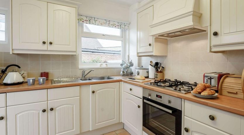 Photo of 2 Bed in Bexhill-on-sea