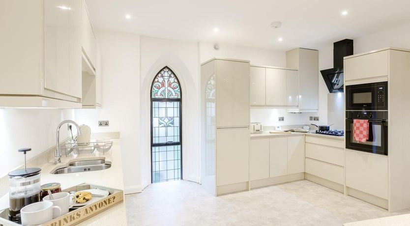 Photo of 2 Bed in Matlock