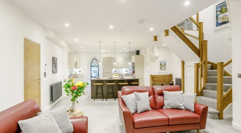 Photo of 2 Bed in Matlock