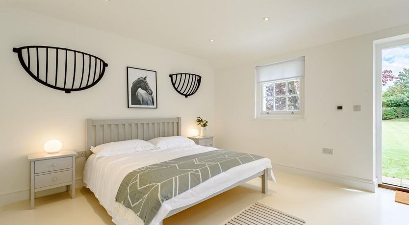 Photo of 1 Bed in Lawford