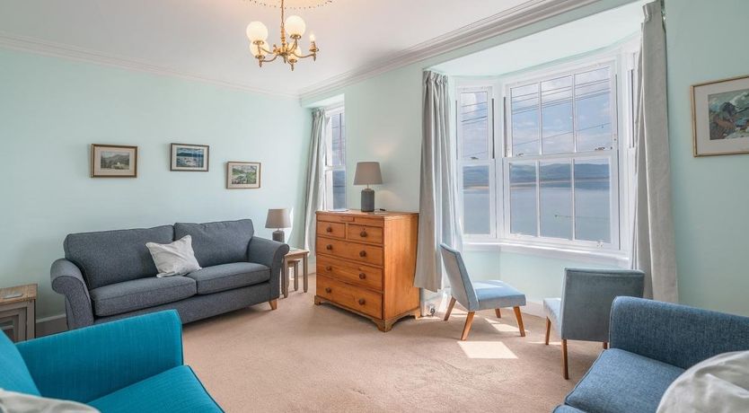 Photo of 4 Bed in Aberdovey