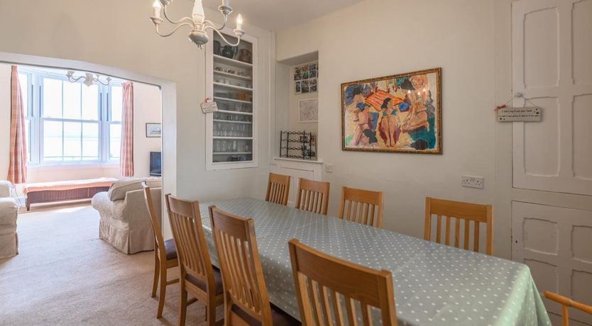 Photo of 4 Bed in Aberdovey