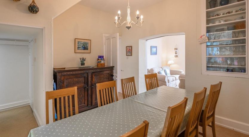 Photo of 4 Bed in Aberdovey