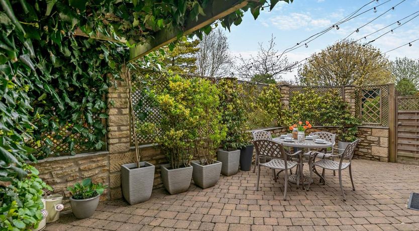 Photo of 2 Bed in Sawdon