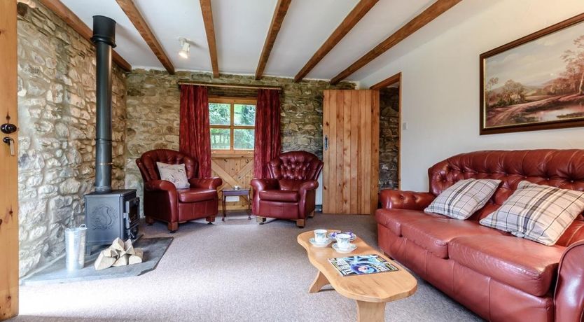 Photo of 2 Bed in Newport