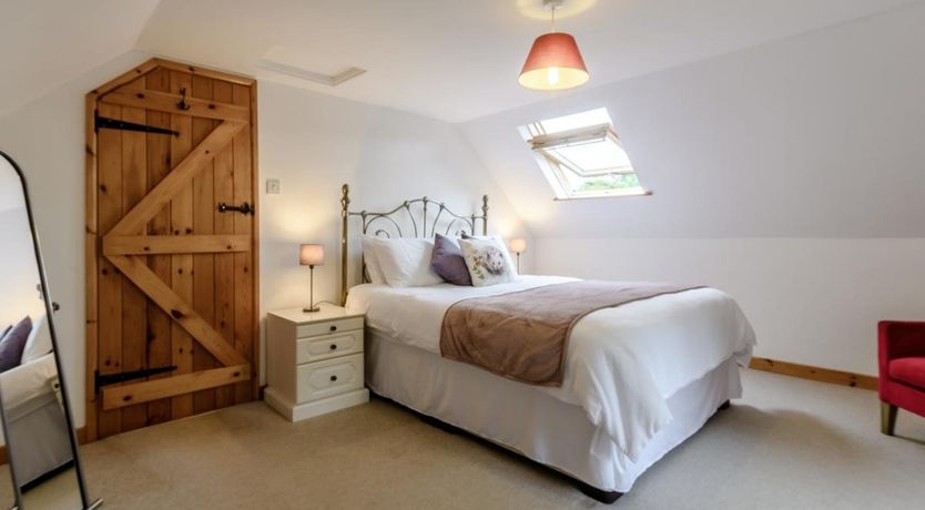 Photo of 2 Bed in Newport