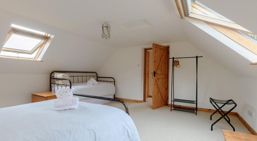 Photo of 2 Bed in Newport