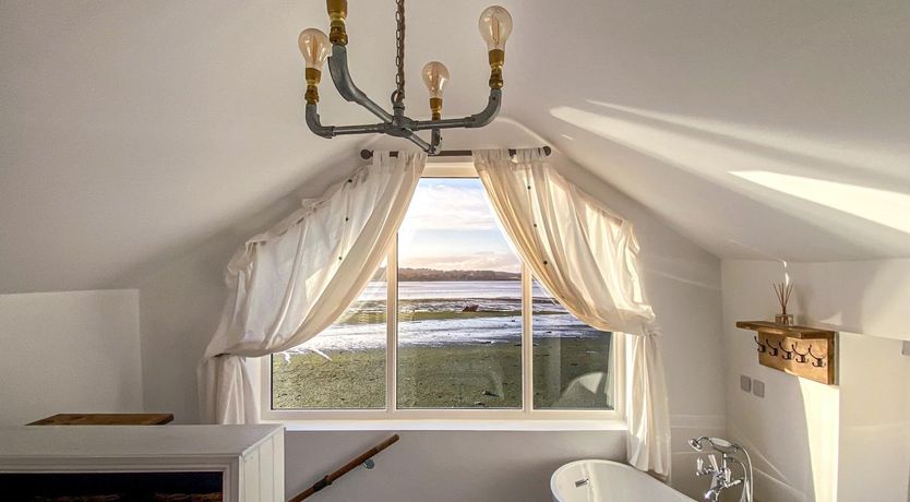 Photo of 3 Bed in Exmouth