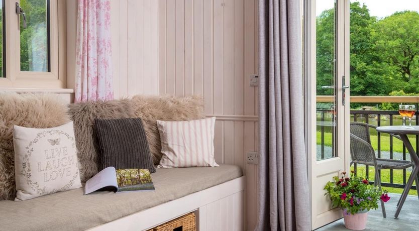 Photo of 1 Bed in Garth