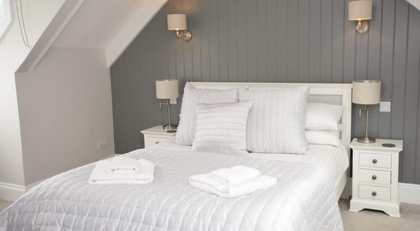 Photo of 3 Bed in Fowey