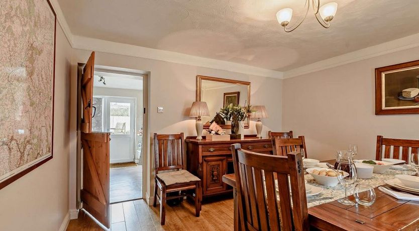 Photo of 2 Bed in Llandovery