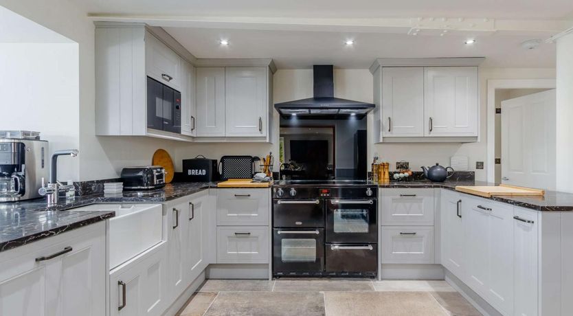 Photo of 5 Bed in Anstruther