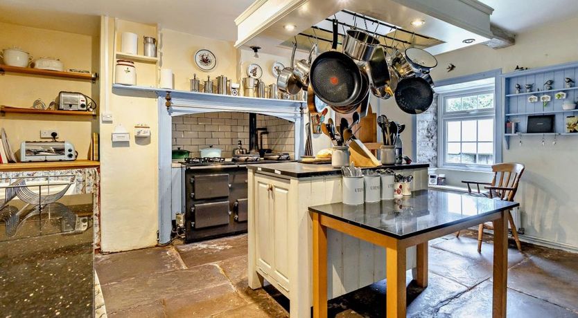 Photo of 9 Bed in Cray