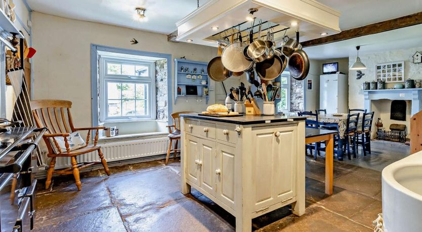 Photo of 9 Bed in Cray