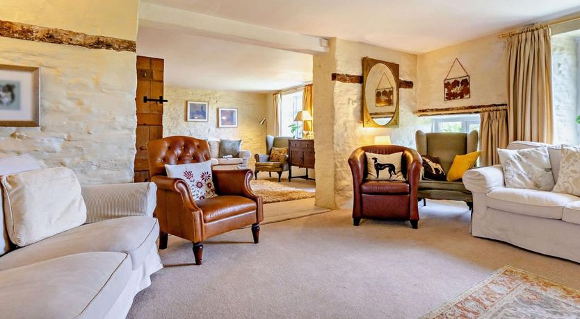 Photo of 9 Bed in Brecon