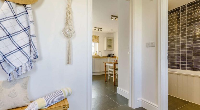 Photo of 1 Bed in Cadgwith