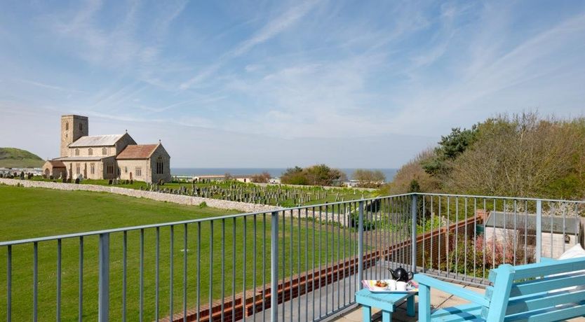 Photo of 4 Bed in West Runton