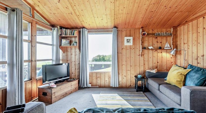 Photo of 2 Bed in Aberdovey