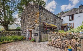 Photo of in Patterdale (SZ470)