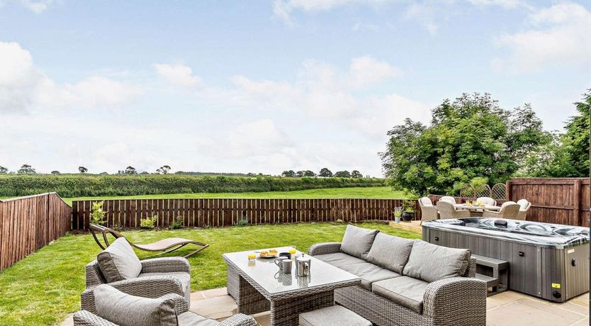 Photo of 4 Bed in Pickhill