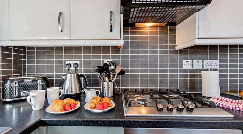 Photo of 3 Bed in Stepaside