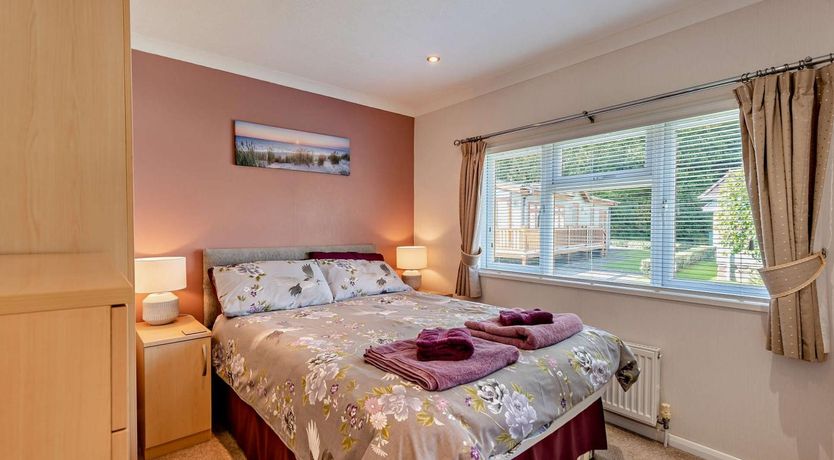 Photo of 3 Bed in Stepaside