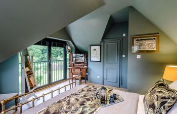 1 Bed in West Compton Holiday Cottage