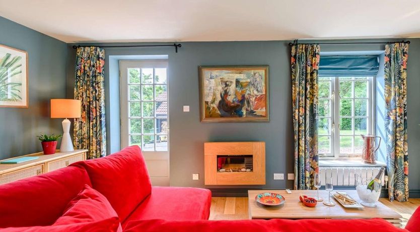 Photo of 1 Bed in West Compton