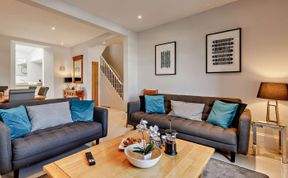 Photo of 3 Bed in Brixham
