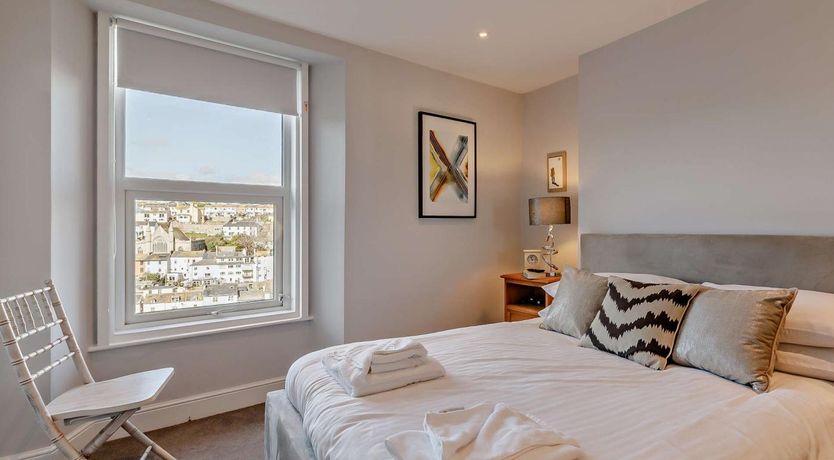 Photo of 3 Bed in Brixham