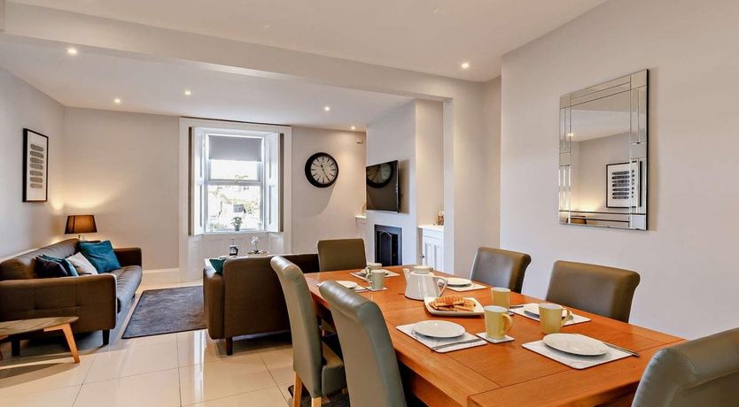 Photo of 3 Bed in Brixham