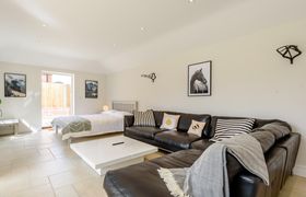 Photo of apartment-in-essex-1