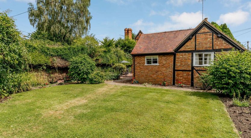 Photo of 2 Bed in Tewkesbury