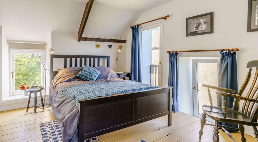 Photo of 3 Bed in Haverfordwest