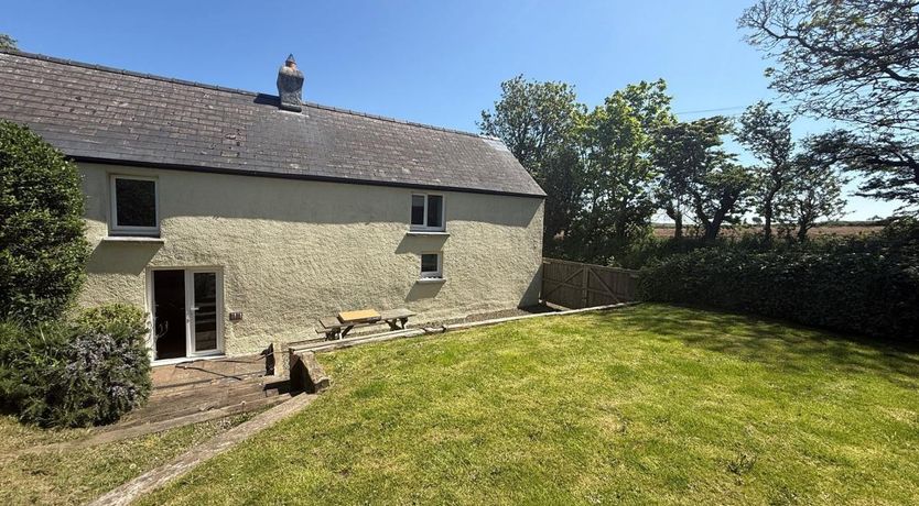 Photo of in Porthgain  (81072)