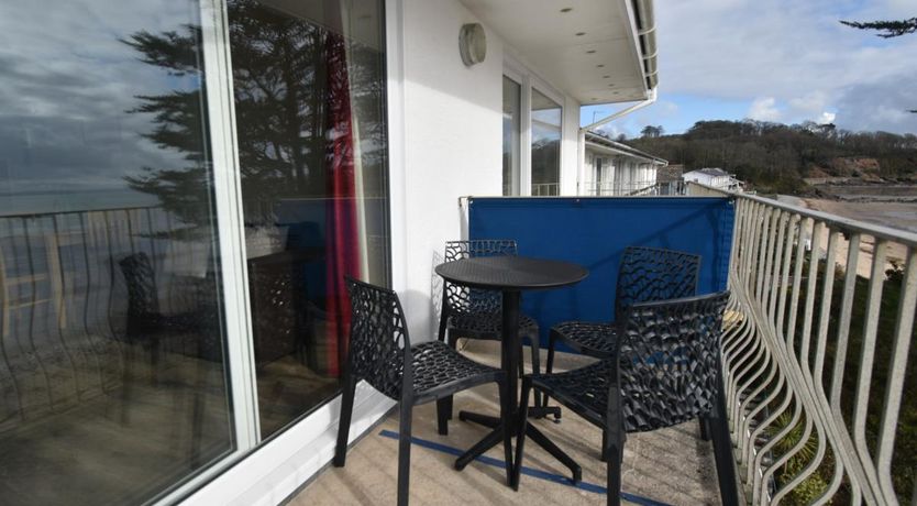 Photo of 1 Bed in Saundersfoot