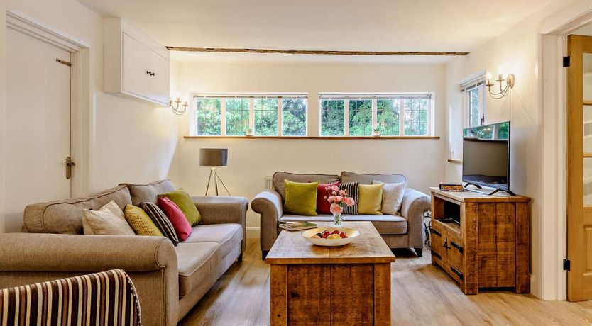 Photo of 4 Bed in Dorking