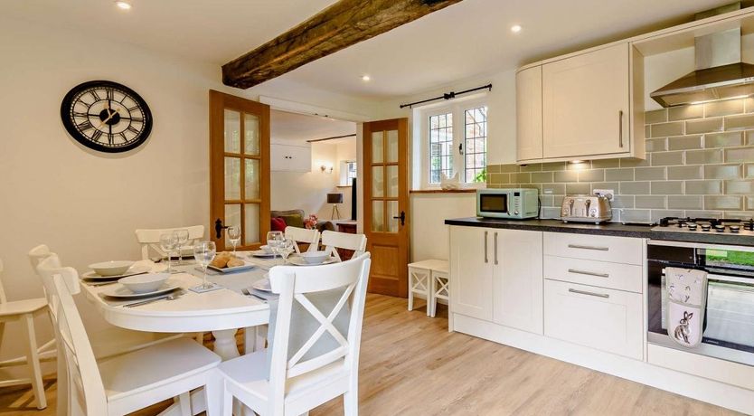 Photo of 4 Bed in Ockley