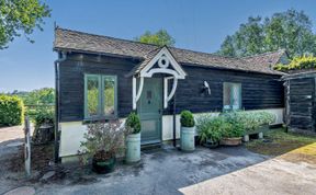 Photo of 1 Bed in Tunbridge Wells