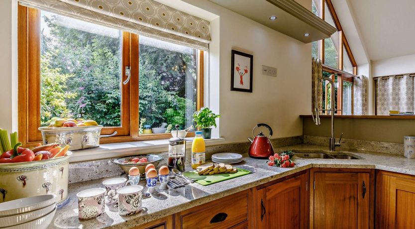 Photo of 3 Bed in Holt