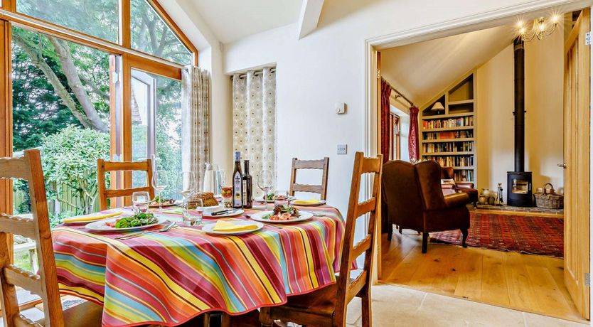 Photo of 3 Bed in Holt