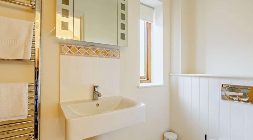 Photo of 3 Bed in Holt