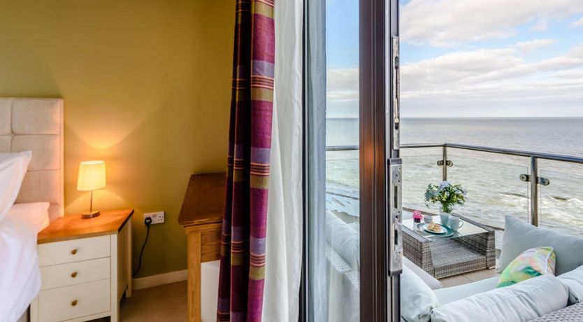 Photo of 3 Bed in Westward Ho!