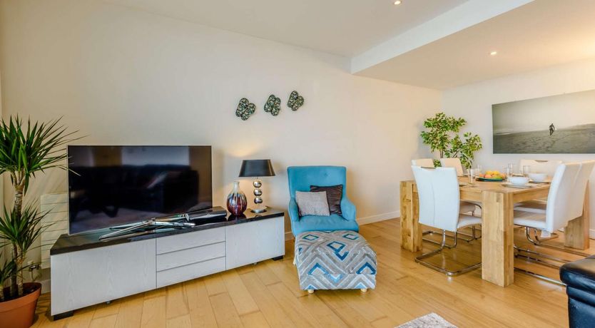 Photo of 3 Bed in Westward Ho!