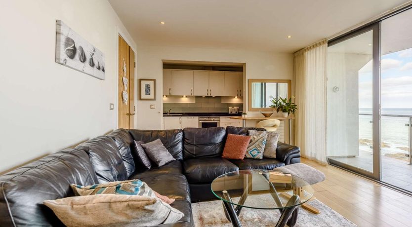 Photo of 3 Bed in Westward Ho!