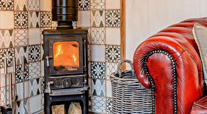 Photo of 1 Bed in Leighton