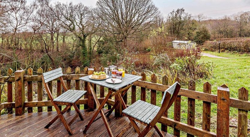 Photo of 1 Bed in Leighton