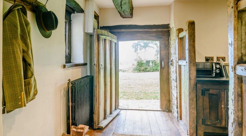 Photo of 1 Bed in Winkleigh