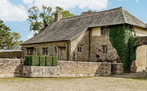 Photo of 1 Bed in Winkleigh