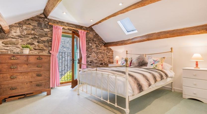 Photo of 4 Bed in Thornthwaite